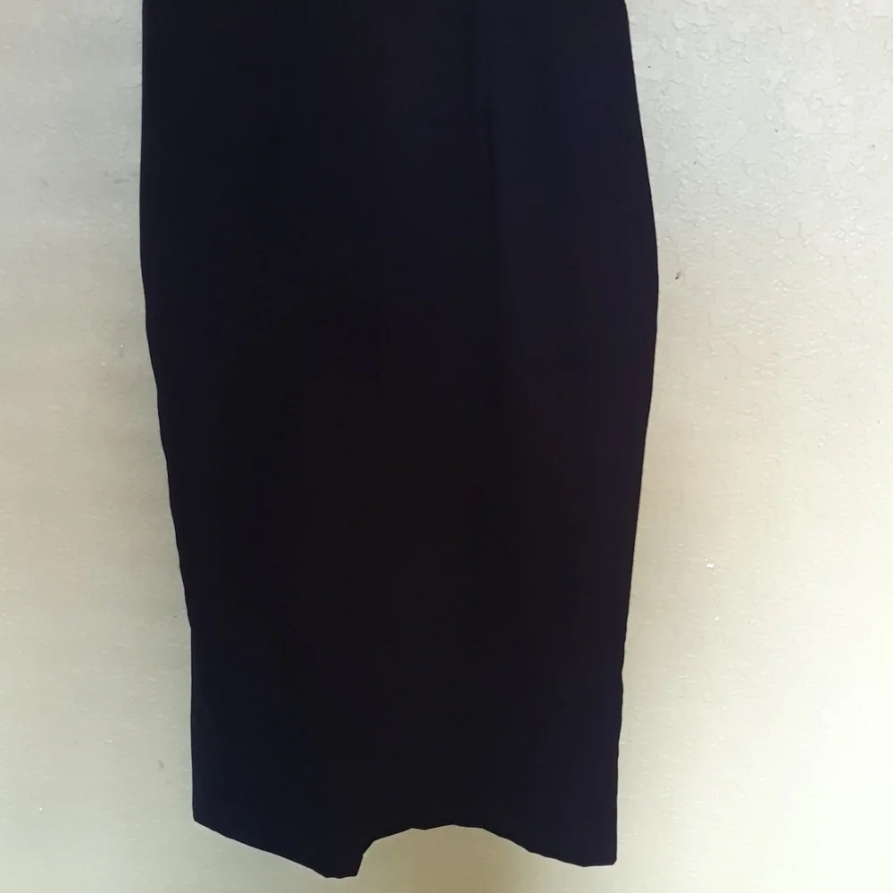 Dress - Picture 3 of 5